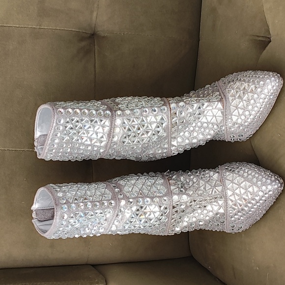 💎💎Steve Madden Rhinestone Boots - Picture 6 of 6